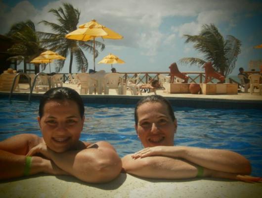 Alexandra Luzzatto e Ana Paula Luzzatto Berton / Porto de Galinhas - PE