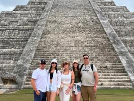 Família Munaretti  /  Cancun