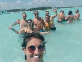 Saiúri, Karen, Mário, Matheus, Mauricio e Graciele / Juanillo - Punta Cana