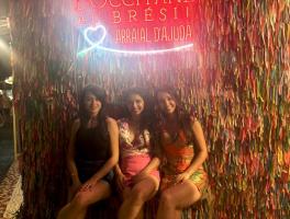 Elisângela, Suelen, e Suzineia - Porto Seguro